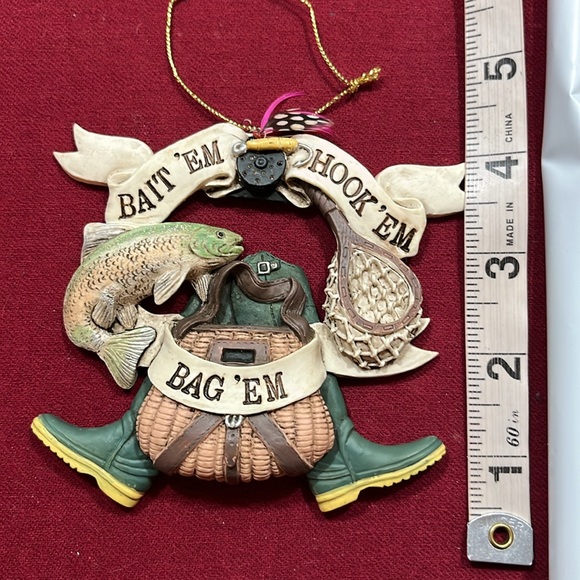 2 fishing ornaments net profit, bait em hook em bag em bass waders net fisherman - Picture 7 of 8